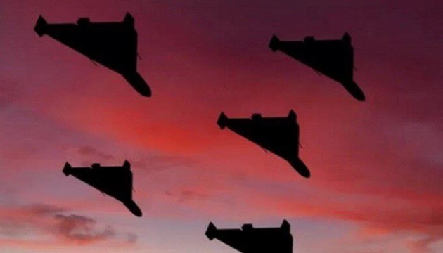Чернігів атакують російські «Шахеди» – у місті пролунали вибухи