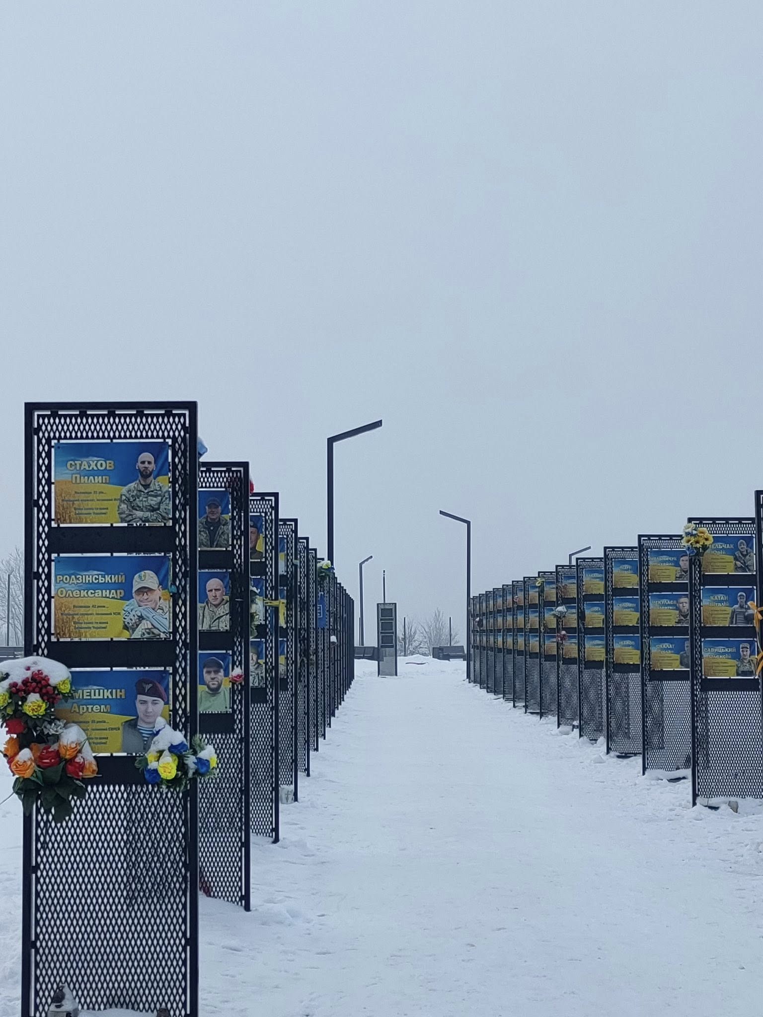 На Алеї Слави у Чернівцях встановили відеокамери